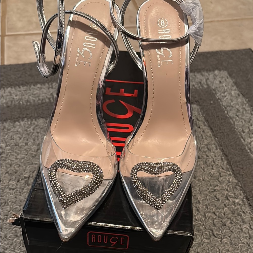Rouge Helium Women's Heels